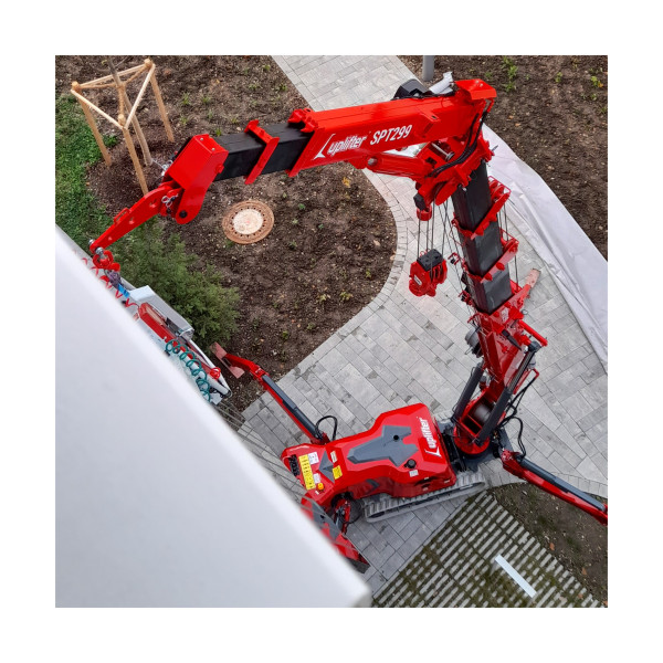 SPT299_Minikran-Einsatz6