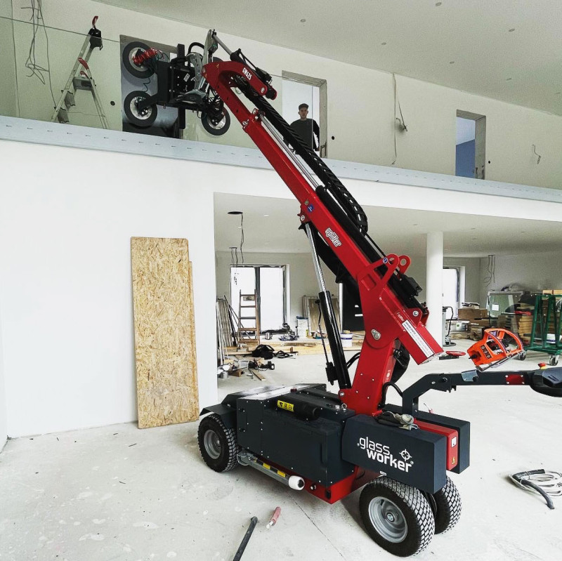 Glasmontage mit Glassauger und Glashebegerät