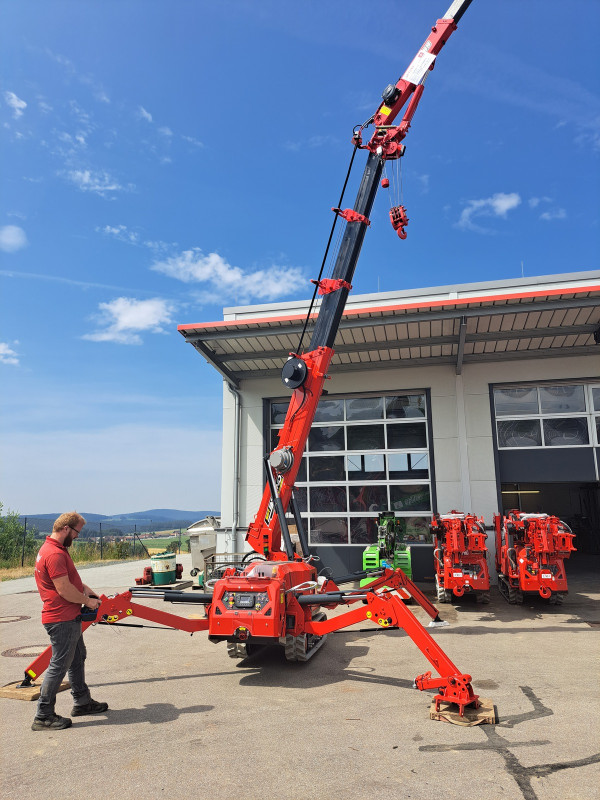 Uplifter Minikran SPT ausgefahren